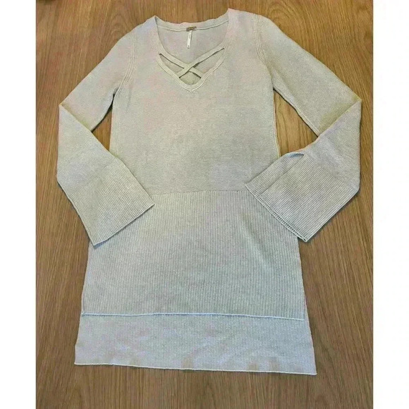 Free People Sweater Tunic size XSmall - Picture 1 of 7
